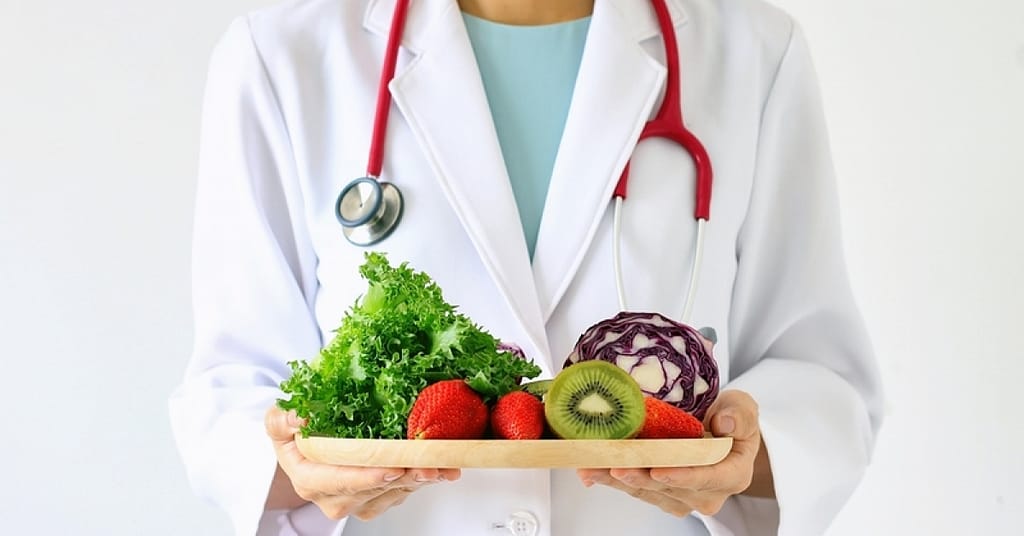 Healthy eating could add more than 10 years to your life, new study finds | RxWiki