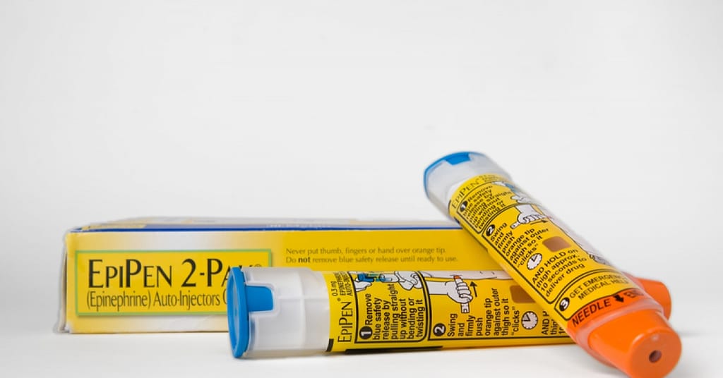 Everything you need to know about treating a severe allergic reaction at school | RxWiki